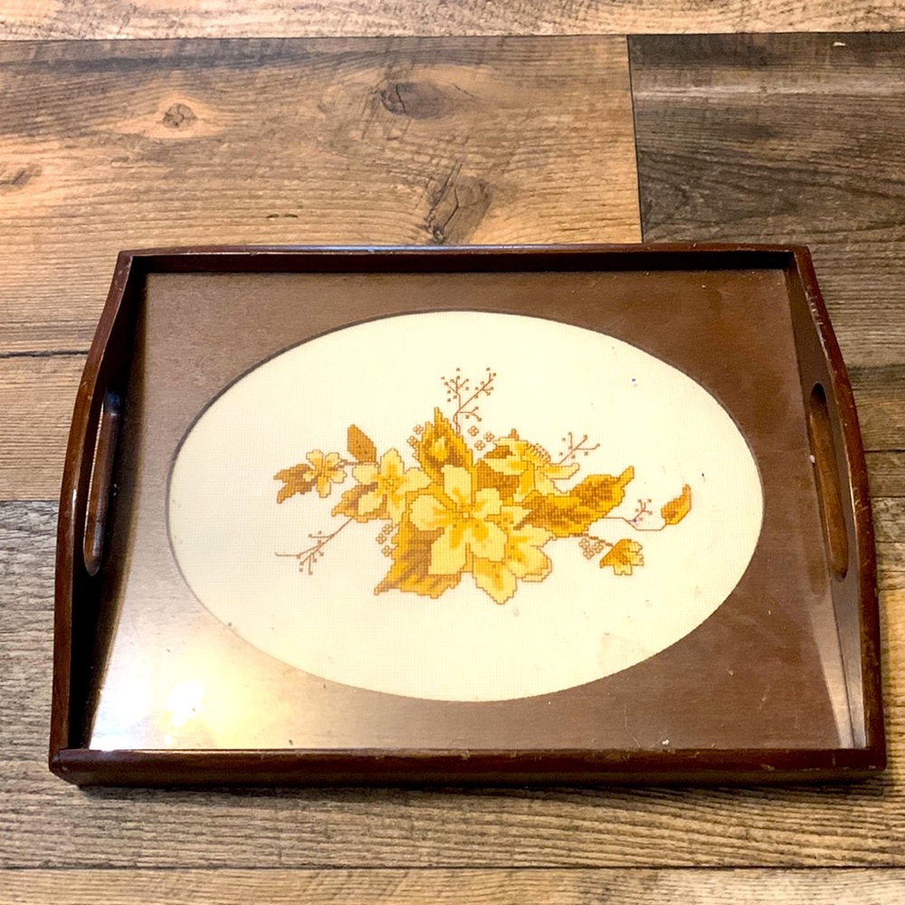VINTAGE NEEDLEPOINT SERVING TRAY